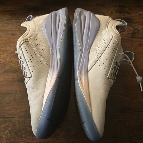 Clove WOMEN'S CLASSIC Healthcare Snickers in Grey Matter size 8.5 - Picture 5 of 10